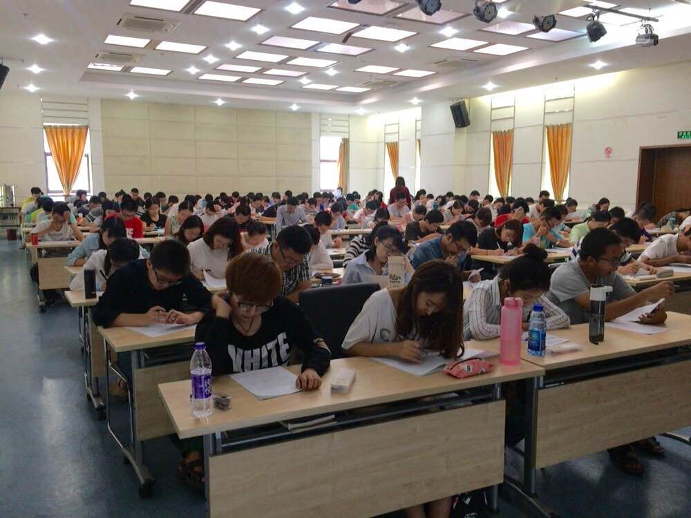 电子娱乐城